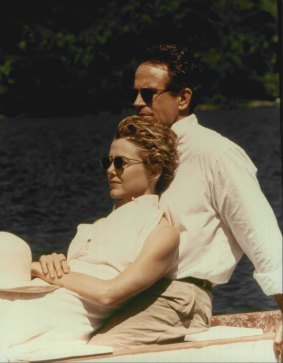 Annette Bening and real-life husband Warren Beatty in <i>Love Affair</i>.