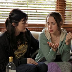 Celia Pacquola and Alison Bell in ABC TV series <i>Laid</i>