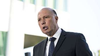 Home Affairs sought to delete FOI clause from Manus contract