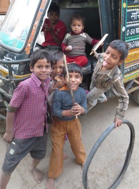 Local boys on Mughal Heritage Walki in Agra.