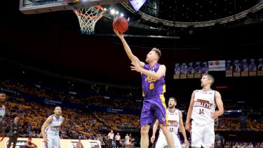 Brad Newley To Resume Rivalry With Joe Ingles In Sydney Kings Nba
