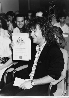 Scottish-born Jimmy Barnes becoming an Australian citizen in 1988. He says Australia gave him opportunities and a happy life and he wants other migrants to share in the country's good fortunes.