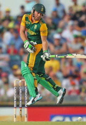 Light on his feet: AB de Villiers was dismissed 2 runs shy from his half-century.