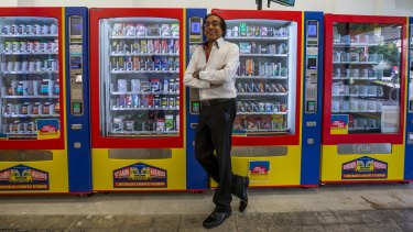Design a vending machine