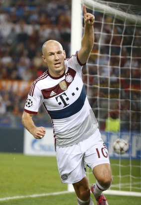 Arjen Robben celebrates his goal.