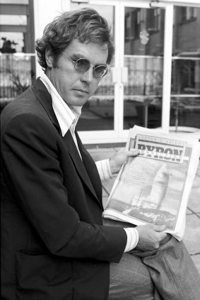 Lester Brien in 1979 with his novel The Byron Connection, published in the form of a newspaper. 
