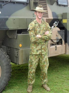 A coroner has found new orders about insider attacks which could have saved the lives of three Australian soldiers, including Private Robert Poate, were never passed to those on the ground.  