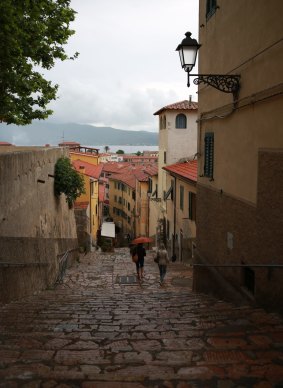 The streets of Portoferraio.