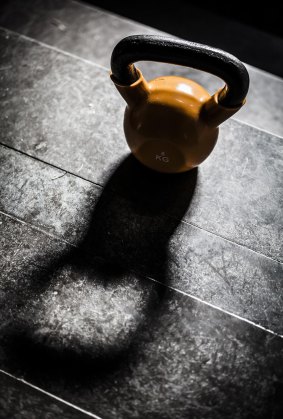 A kettlebell: the alleged weapon.