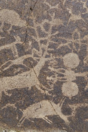 Lovon Mountain's Bronze Age pretroglyphs.