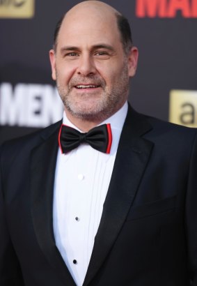 Mad Men creator Matthew Weiner has been accused of sexual harassment on-set.