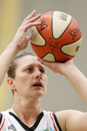 Suzy Batkovic will be front and centre for the Opals when they play the New Zealand Tall Ferns.