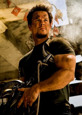 Mark Wahlberg will reprise the role of inventor Cade Yeager in <i>Transformers 5</i>.