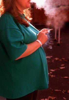 French hospitals are offering pregnant women up to $460 to quit smoking after a study showed that one in five fail to kick the habit while expecting..