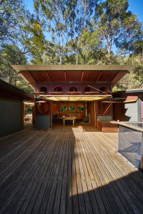 With this home's design embracing the outdoors, all living – including bathing – occurs on the central deck.