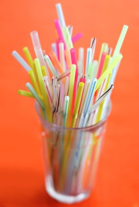 Environmental groups want plastic straws banned in Queensland.
