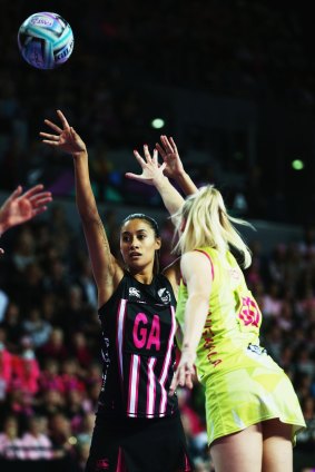 New Zealand's Maria Tutaia shoots during a Fast5 Netball match against Australia.