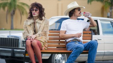 Hollywood is demanding that Australian internet providers hand over details of people who illicitly downloaded the film <em>Dallas Buyers Club</em>.