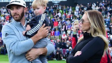 Dustin Johnson Takes Jason Day S No 1 Ranking