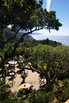 The view from the verandah of Nepenthe Restaurant, Big Sur, California. 