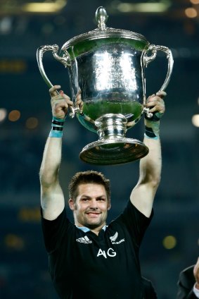 Richie McCaw holds up the Bledisloe Cup after the All Blacks beat the Wallabies (yet again) at Eden Park on August 23, 2014.