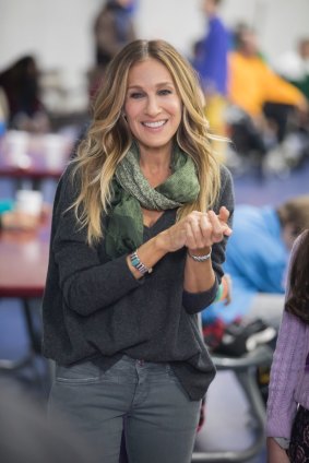 Sarah Jessica Parker plays a character wrestling with the disentangling her married life in <i>Divorce</i>.