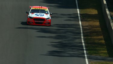 All Female Team Renee Gracie And Simona De Silvestro Hit Wall At
