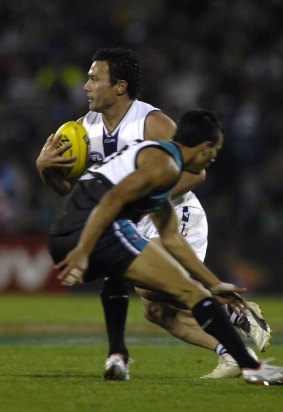 Peter Bell is also in the lineup as one of the best Dockers ever.
