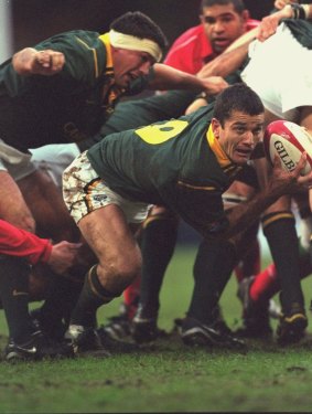 Joost Van Der Westhuizen against Wales in 2000.