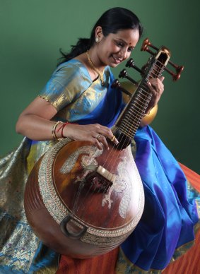 Veena virtuoso Jayanthi Kumaresh opened the memorable concert.