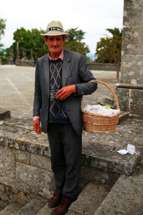 A sweet seller in Lemego.