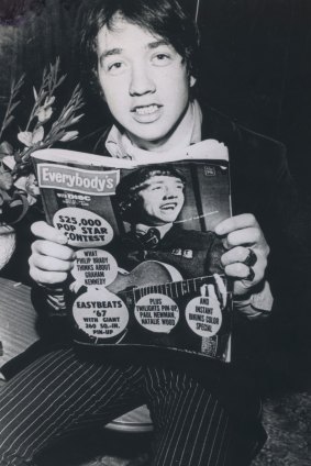 George Young with the weekly magazine Everybody's from 1967.