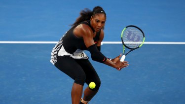 Australian Open 2017: Little sister, big winner, as Serena ...