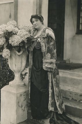 Dame Melba photographed at Coombe Cottage in Lilydale.