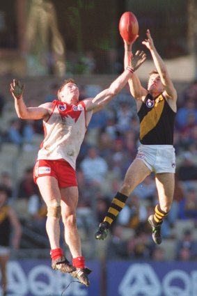 Chris Naish was a forward for Richmond.