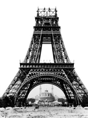 The Eiffel Tower under construction


 
Building the Eiffel Tower 1Meg.jpg