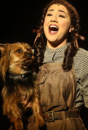 Samantha Dodemaide as Dorothy with Toto, who was on stage for much of the show.