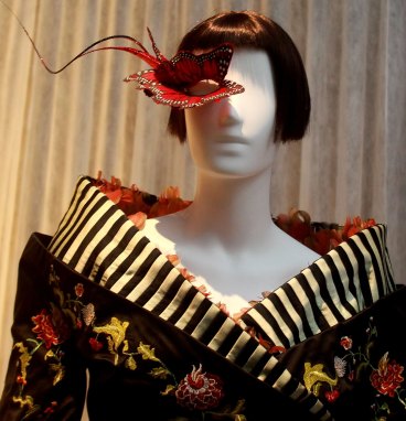 Did Alexander McQueen help drive Isabella Blow turned to her death