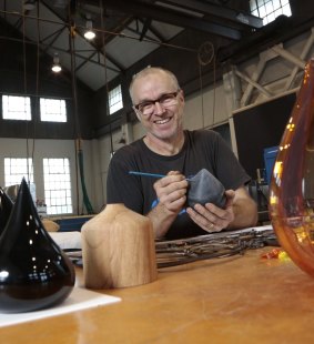 John White works at the Canberra Glassworks in Kingston. 