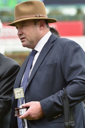 Trainer Peter Moody has again threatened to resign from racing.