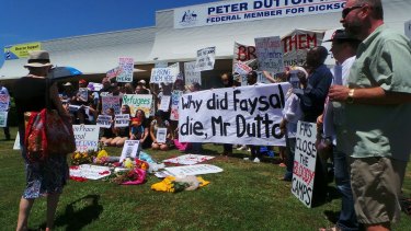 A vigil for Mr Ahmed outside Immigration Minister Peter Dutton's office on Thursday.