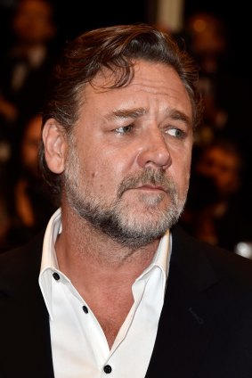 Banks was reportedly evicted from Russell Crowe's dinner party on Saturday night.