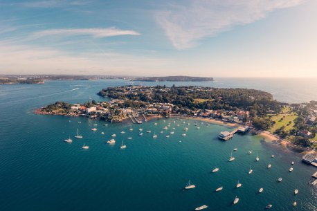 The scenic South Head Heritage Trail skirts the cliffs above Lady Bay Beach, finishing at Hornby Lighthouse.