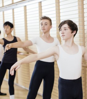 Hedditch will host a boys' day ballet class as part of the Australian Ballet program.