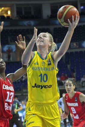 The report sets the goal of having 75 per cent of the Opals squad and 100 per cent of the under-19 side eventually playing in the WNBL.