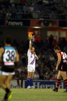 The first centre bounce at Docklands in 2000.