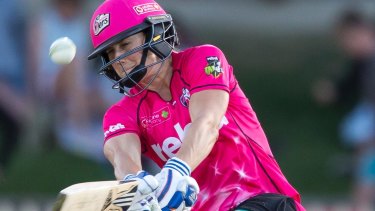 Ellyse Perry of the Sixers bats during the WBBL match against the Stars.
