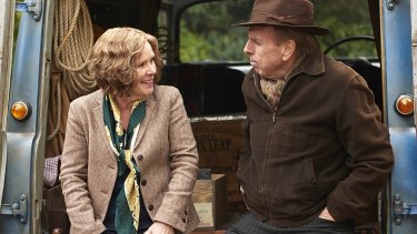 Imelda Staunton and Timothy Spall in <i>Finding Your Feet</i>. 