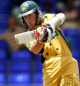 Luke Ronchi playing for Australia in 2008.