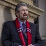 City hall Hinch: Derryn mulls run for Melbourne lord mayor